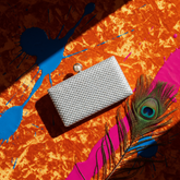 Clutch Crystal Pearl argintiu cu cristale și închidere perlă Sia House