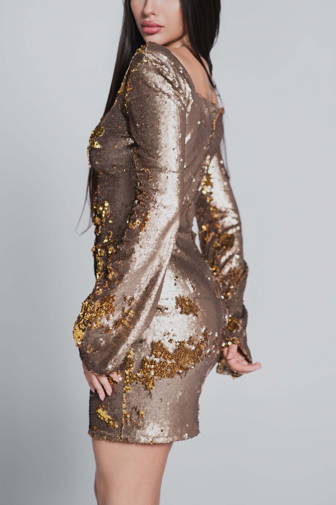 Forbidden Crush - Rochie elegantă Sia House Sia House pentru femei elegante Forbidden Crush - Rochie elegantă Sia House Sia House pentru femei elegante