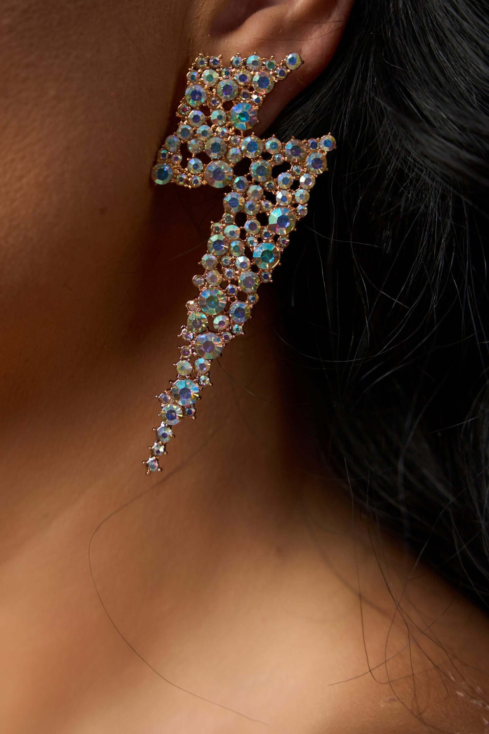 Cercei Carisa - Eleganță aurie cu cristale multicolore Sia House pentru femei elegante