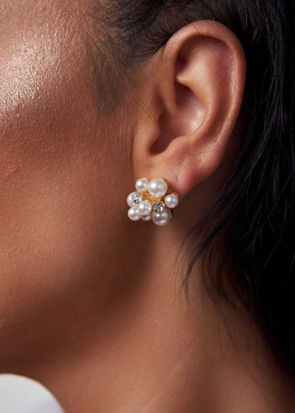 Cercei Julia - Eleganță cu Perle și Cristale Sia House Sia House pentru femei elegante