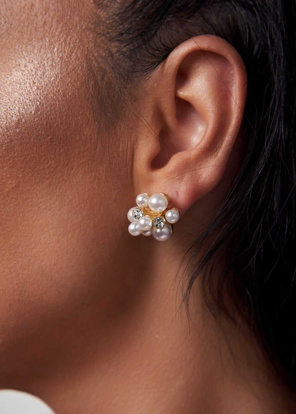 Cercei Julia - Eleganță cu Perle și Cristale Sia House Sia House pentru femei elegante