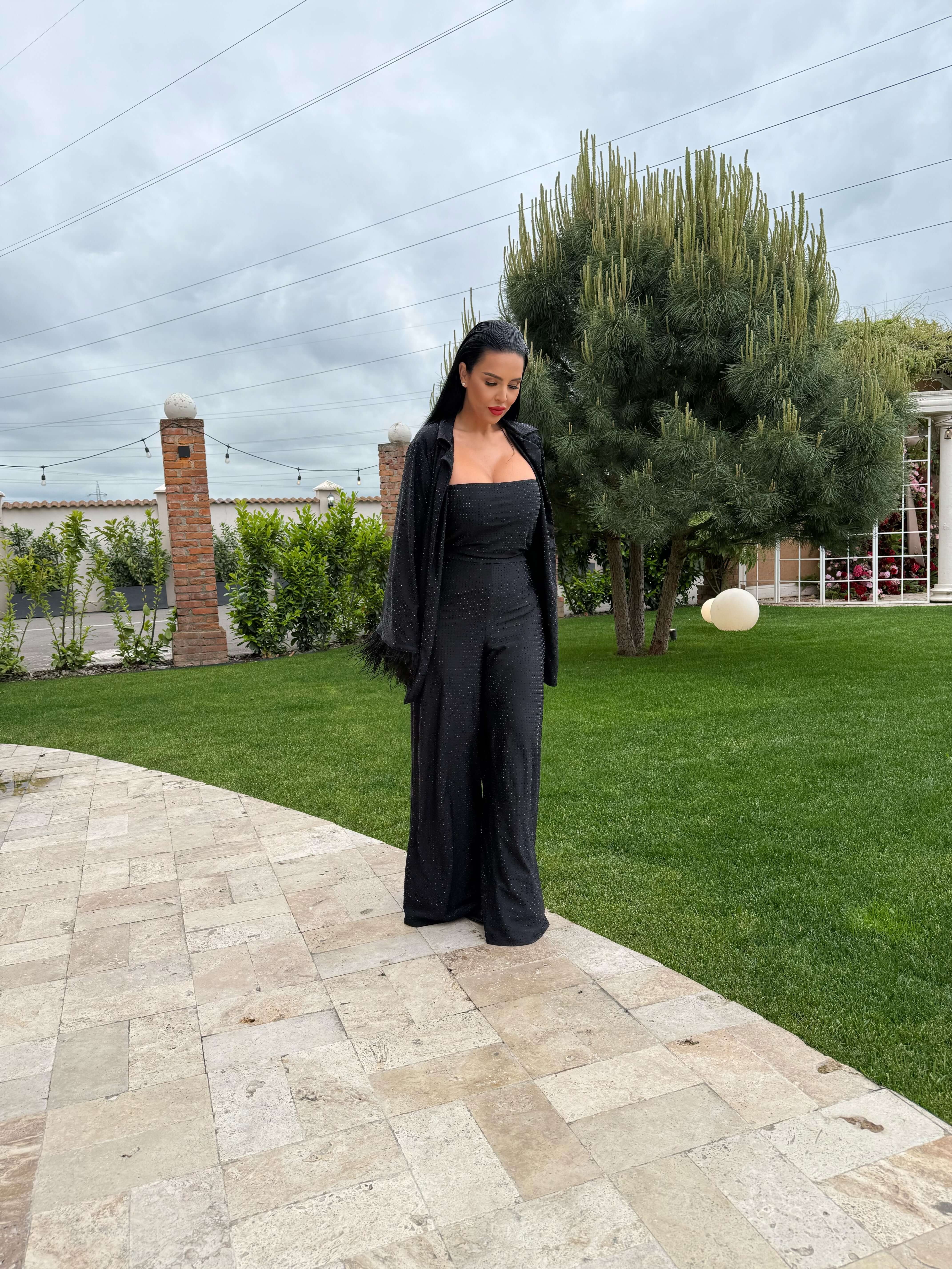 Compleu lycra cristale Bling Miray - set 3 piese elegant Sia House Sia House pentru femei elegante Compleu lycra cristale Bling Miray - set 3 piese elegant Sia House Sia House pentru femei elegante