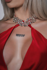 Rochie lungă mătase cu bijuterie Bling Enchant – Sia House