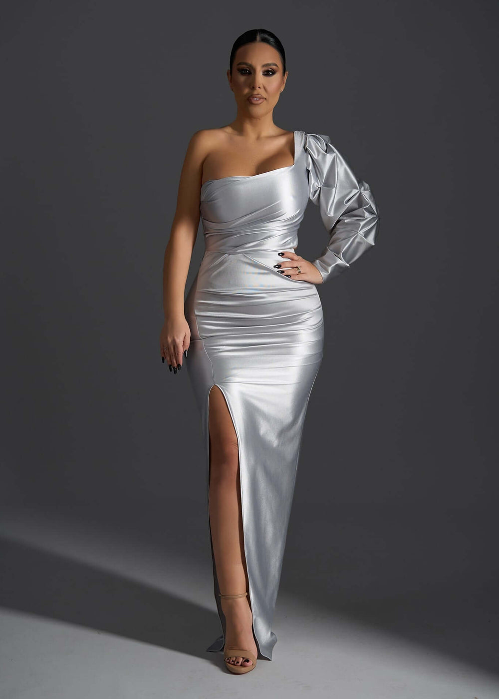 Rochie Lungă Silk Lust cu Decupaj și Mâneci Bufante - Sia House Sia House pentru femei elegante