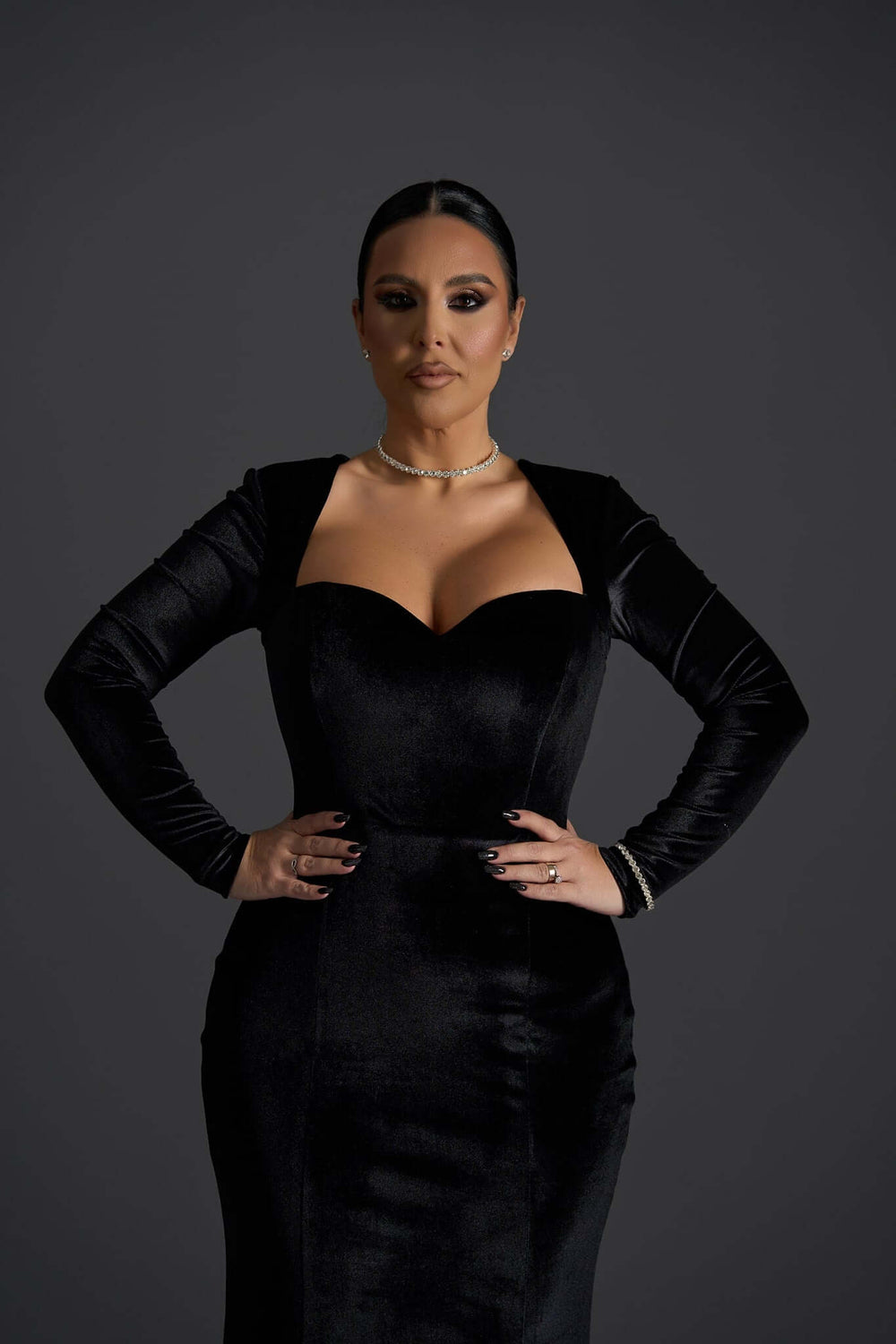 Rochie Lungă Velvet Noir din Catifea - Sia House Sia House pentru femei elegante