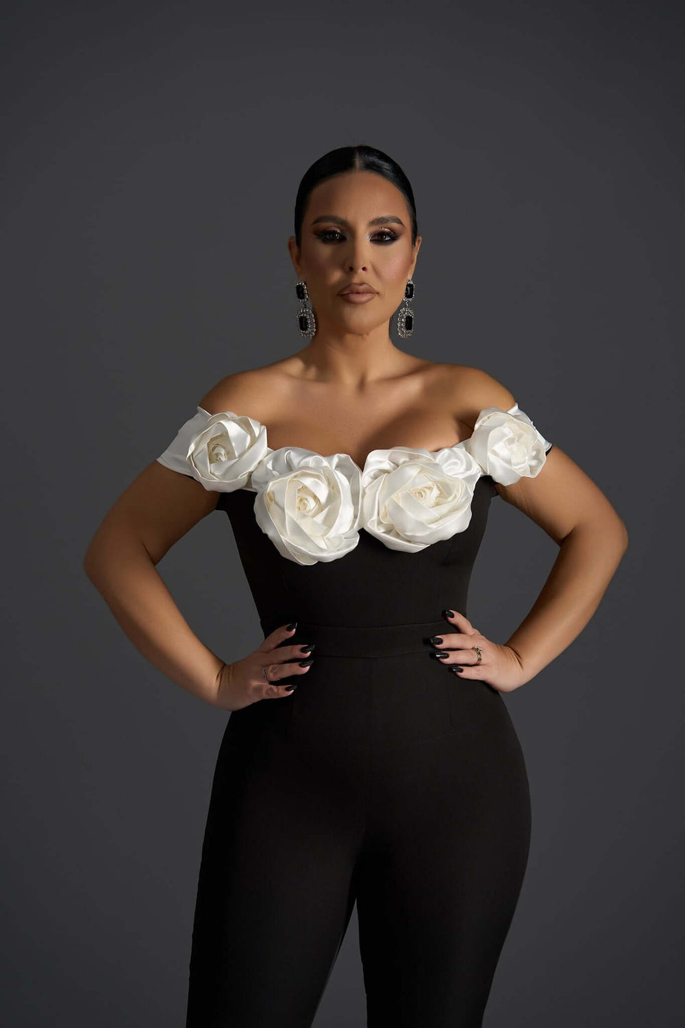 Loyal Mistress Salopetă elegantă off-shoulder neagră Sia House Sia House pentru femei elegante