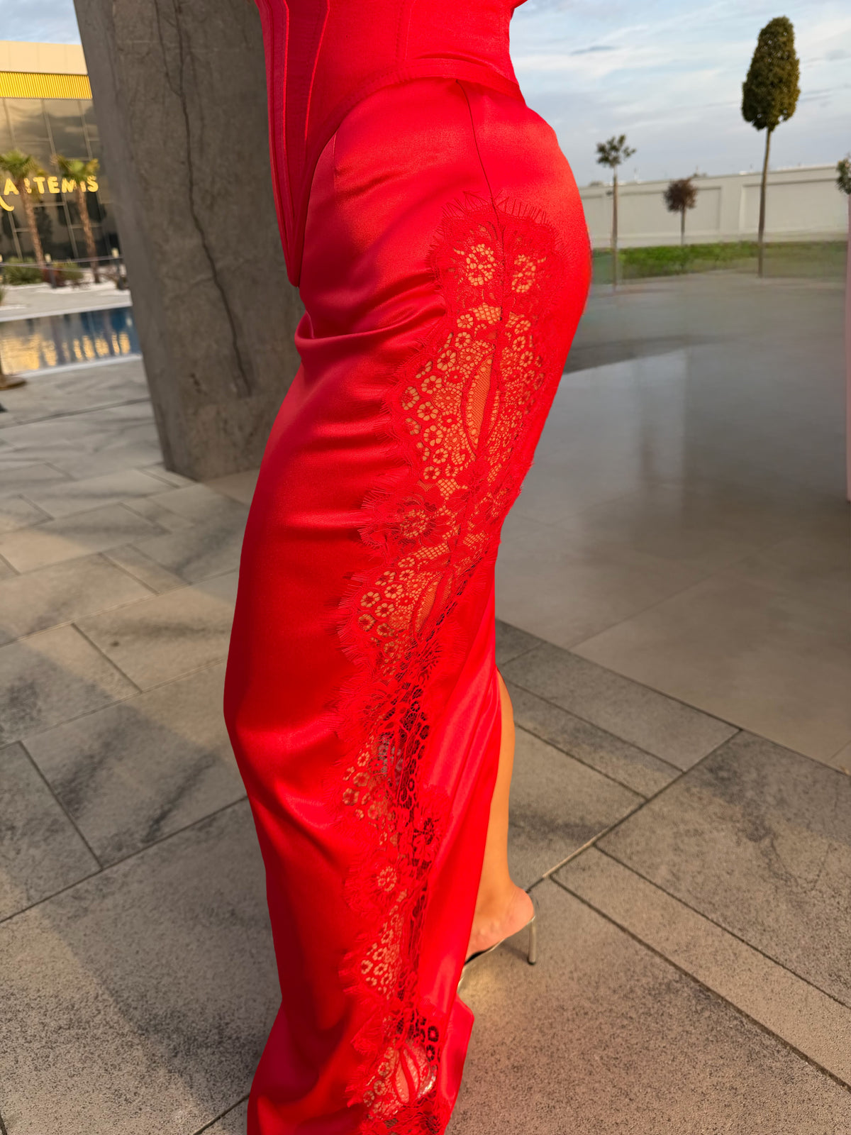 Rochie satin dantela si corset - MADAME