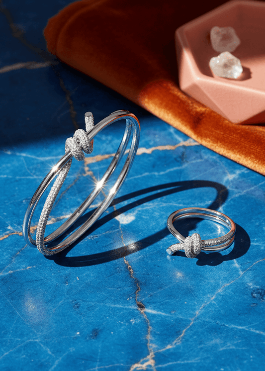 SIA Knot Crystal Set – Brățară & Inel cu Design Nod și Cristale