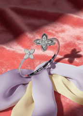 Set Brățară + Inel Floral Embrace – Bijuterii Sia House