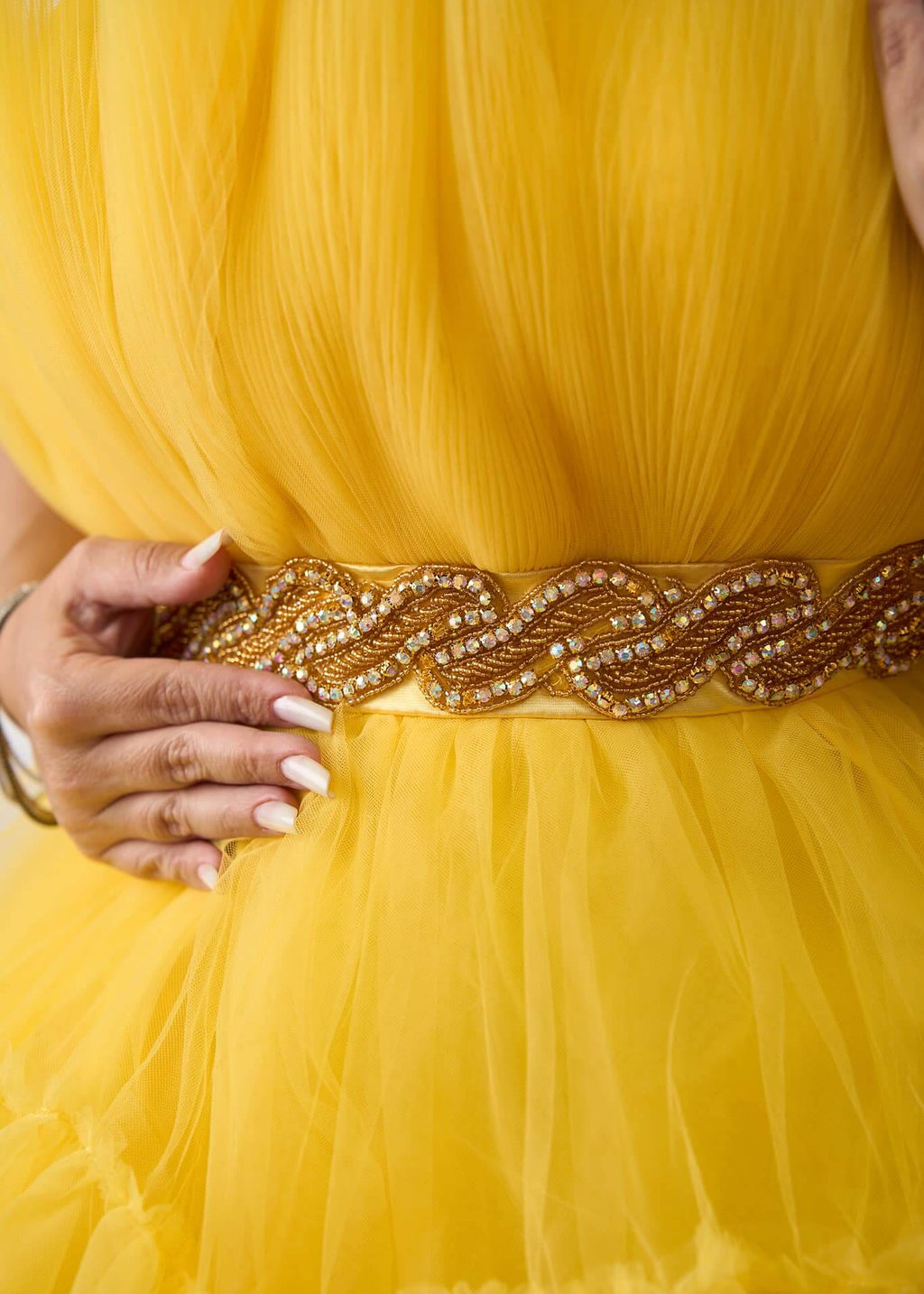 Rochie Belle galbenă fără bretele cu centură cu cristale - Sia House Sia House pentru femei elegante