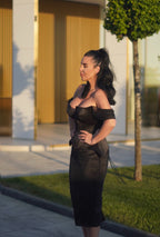 Domina – Rochie midi cu corset din tafta și plasă cu cristale