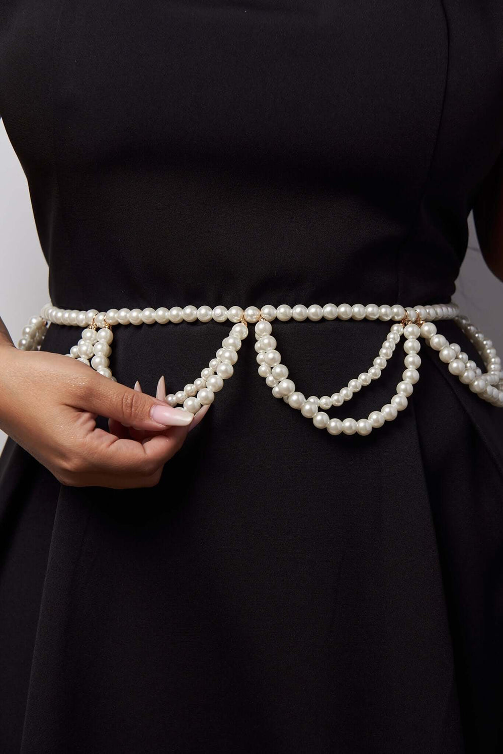 Curea Linda cu perle și metal auriu - Sia House Sia House pentru femei elegante