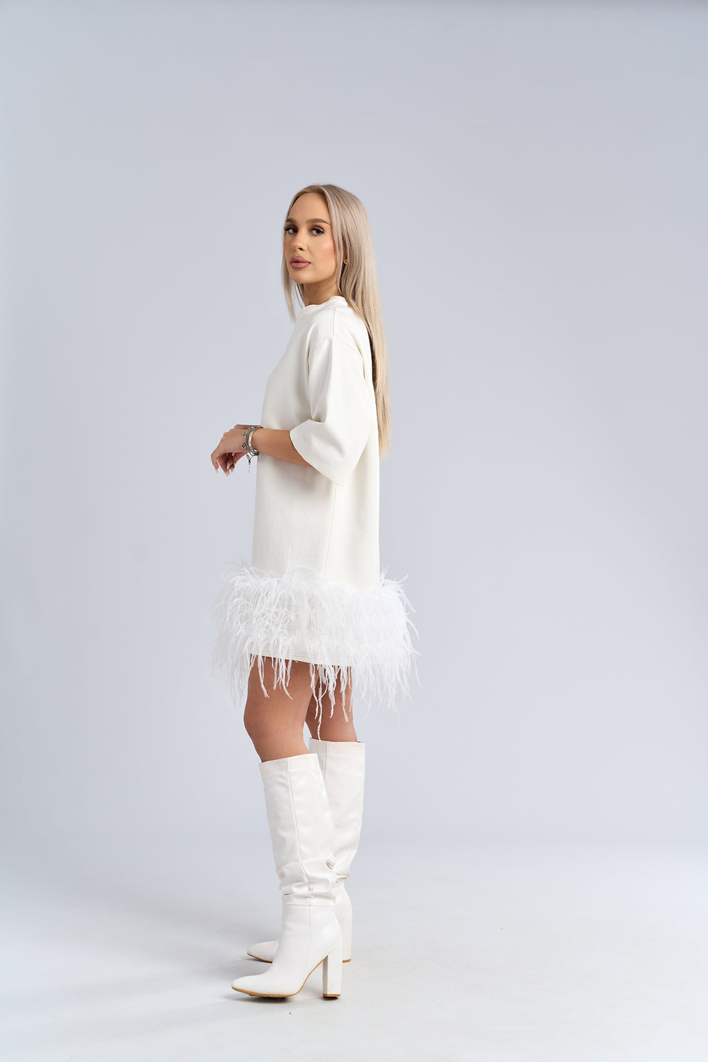 Tricou tip rochie cu pene statement - "FEATHER LOVE" Tee Dress