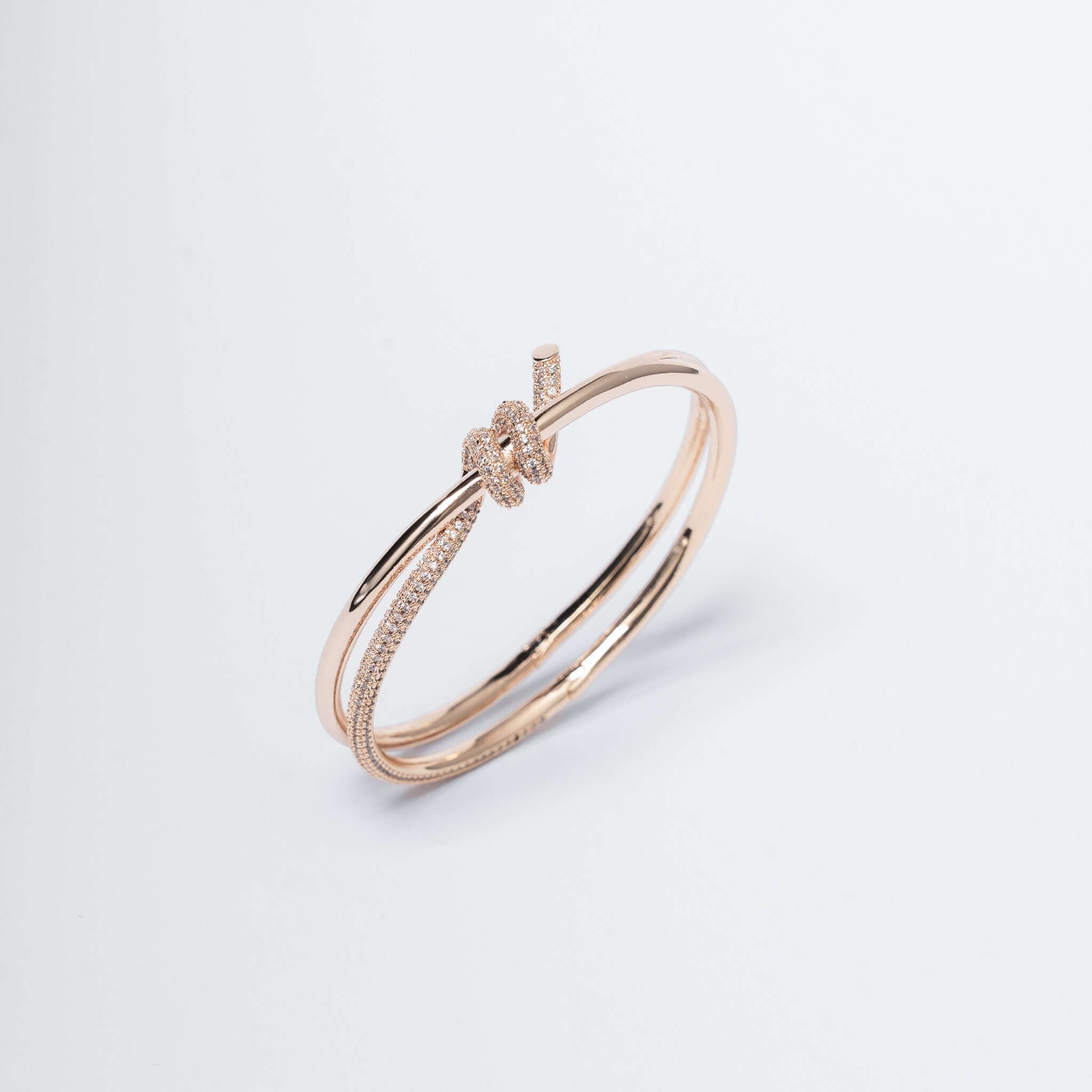 Set bratara si inel cu nod, cristale, elegant, rose gold, simbol legaturi speciale.