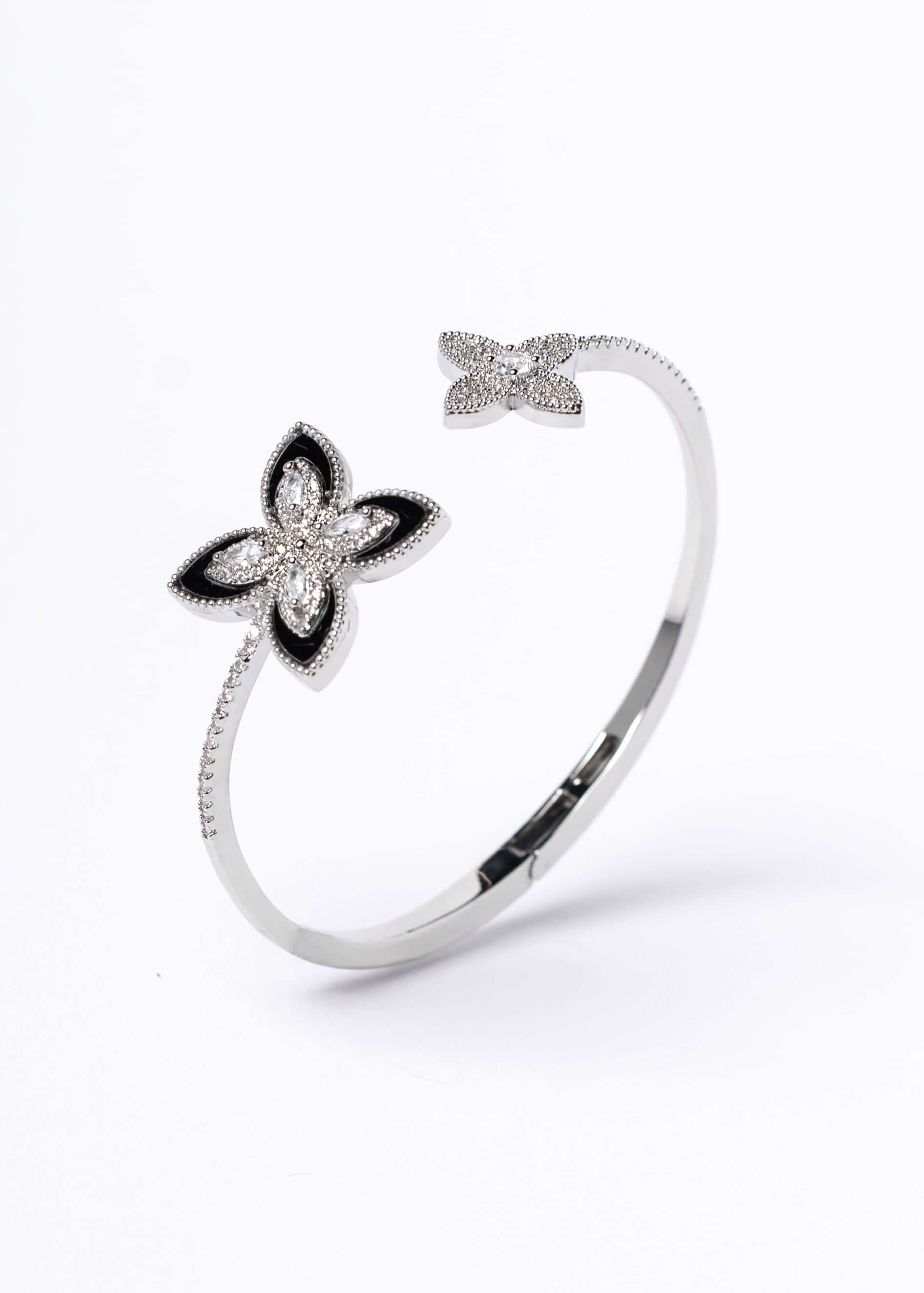 Set Brățară + Inel Floral Embrace – Bijuterii Sia House