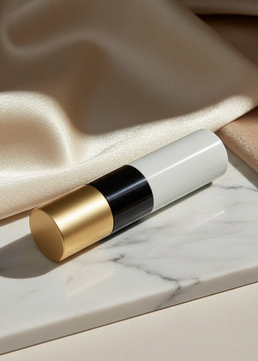 Rouge Hermès Satin Lipstick Sia House pentru femei elegante