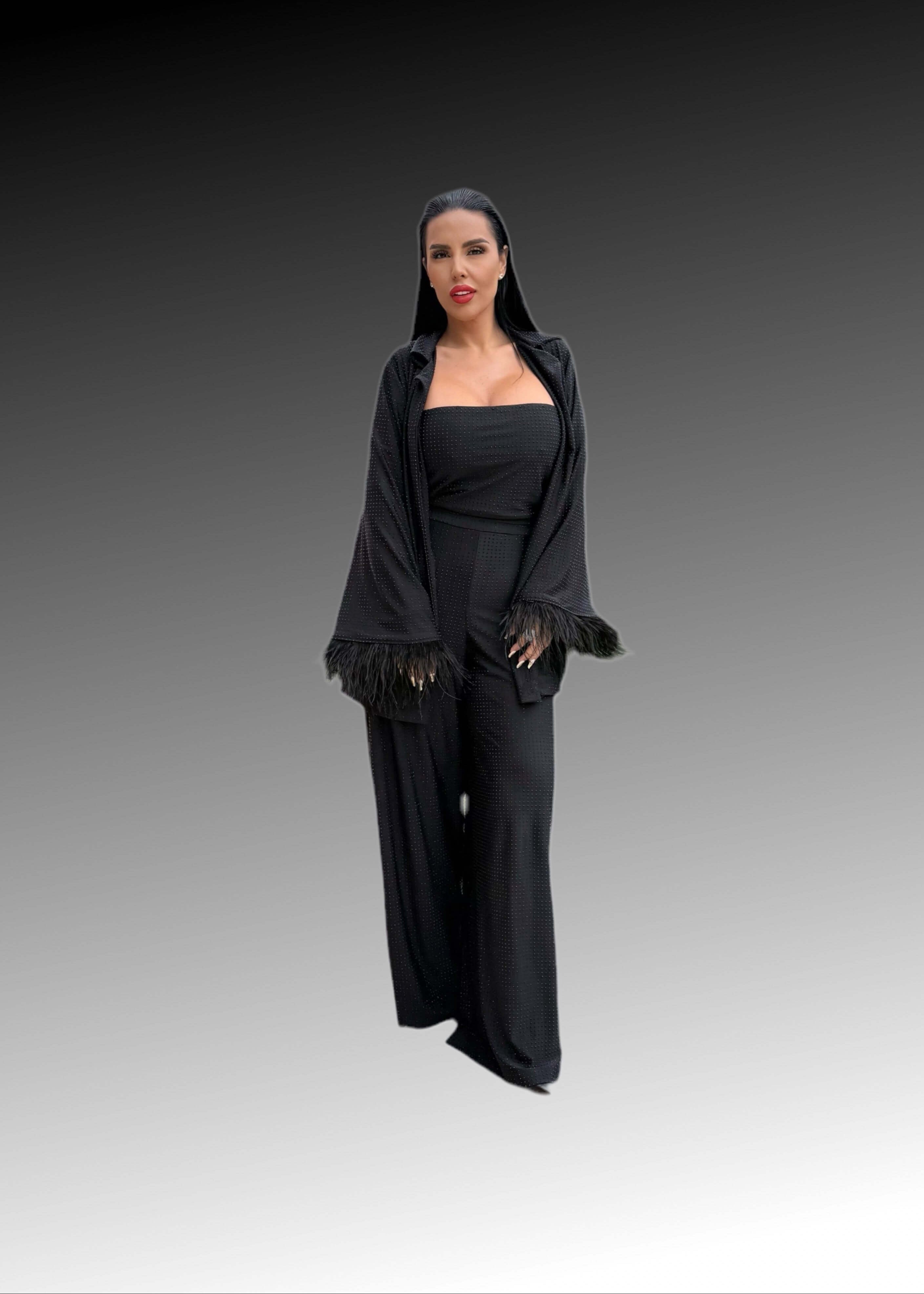 Compleu Bling Miray, set 3 piese din lycra neagră elegantă cu cristale, bustieră, pantaloni evazați și mantou fluid