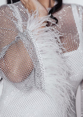 Rochie Bling DIVA - plasă cu cristale și pene