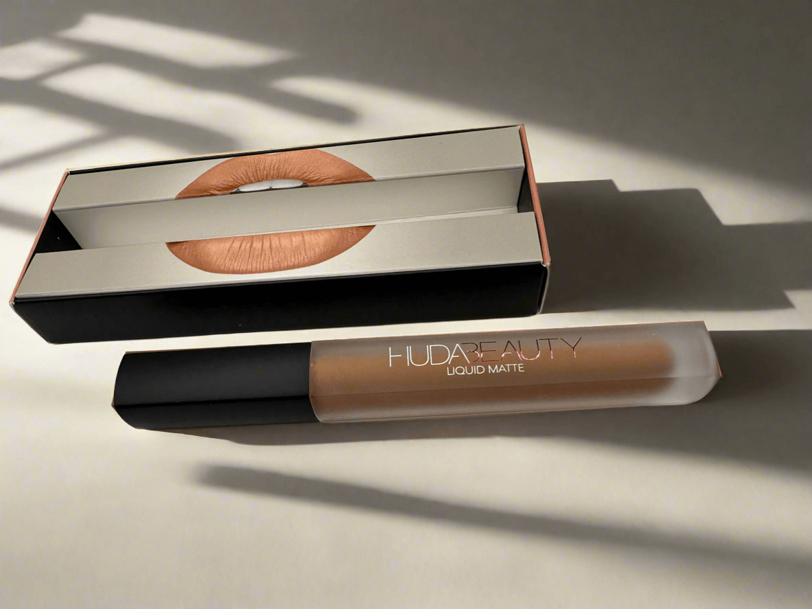 🎁 Huda Beauty Liquid Matte Lipstick - Ruj Mat Lichid de Lungă Durată (100% off)