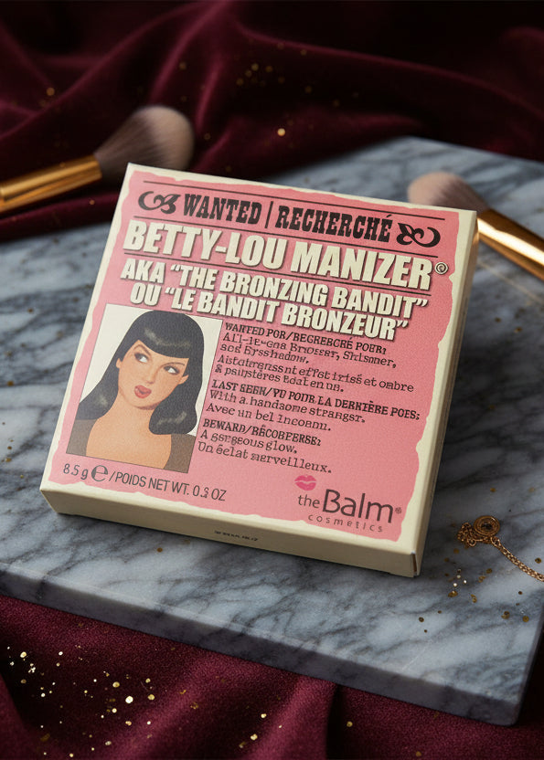 theBalm Betty-Lou Manizer Iluminator și Bronzer Multifuncțional Imagine secundară a produsului