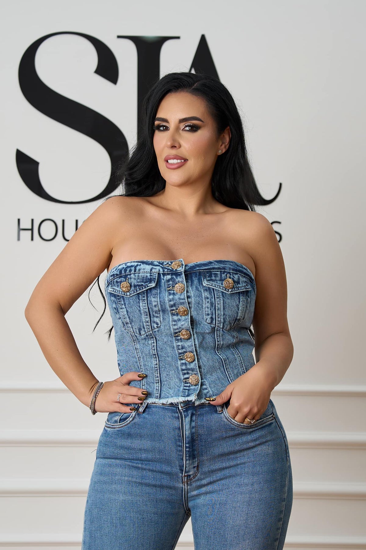 Top Clara